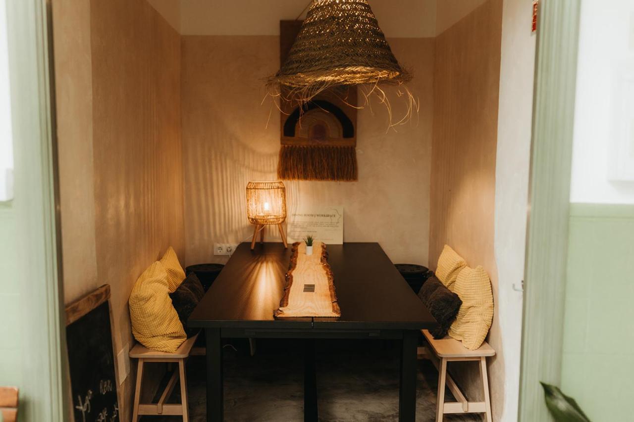 טריפה Hostal Africa מראה חיצוני תמונה