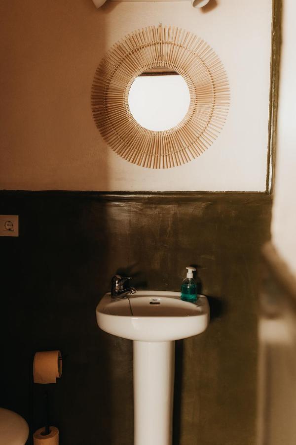 טריפה Hostal Africa מראה חיצוני תמונה